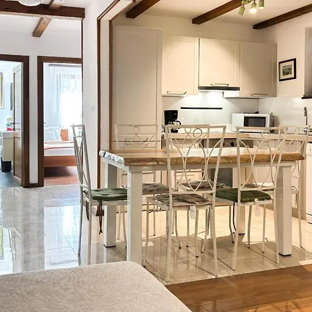 Stunning In Appartement